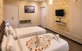 Hotel Rio Benaras